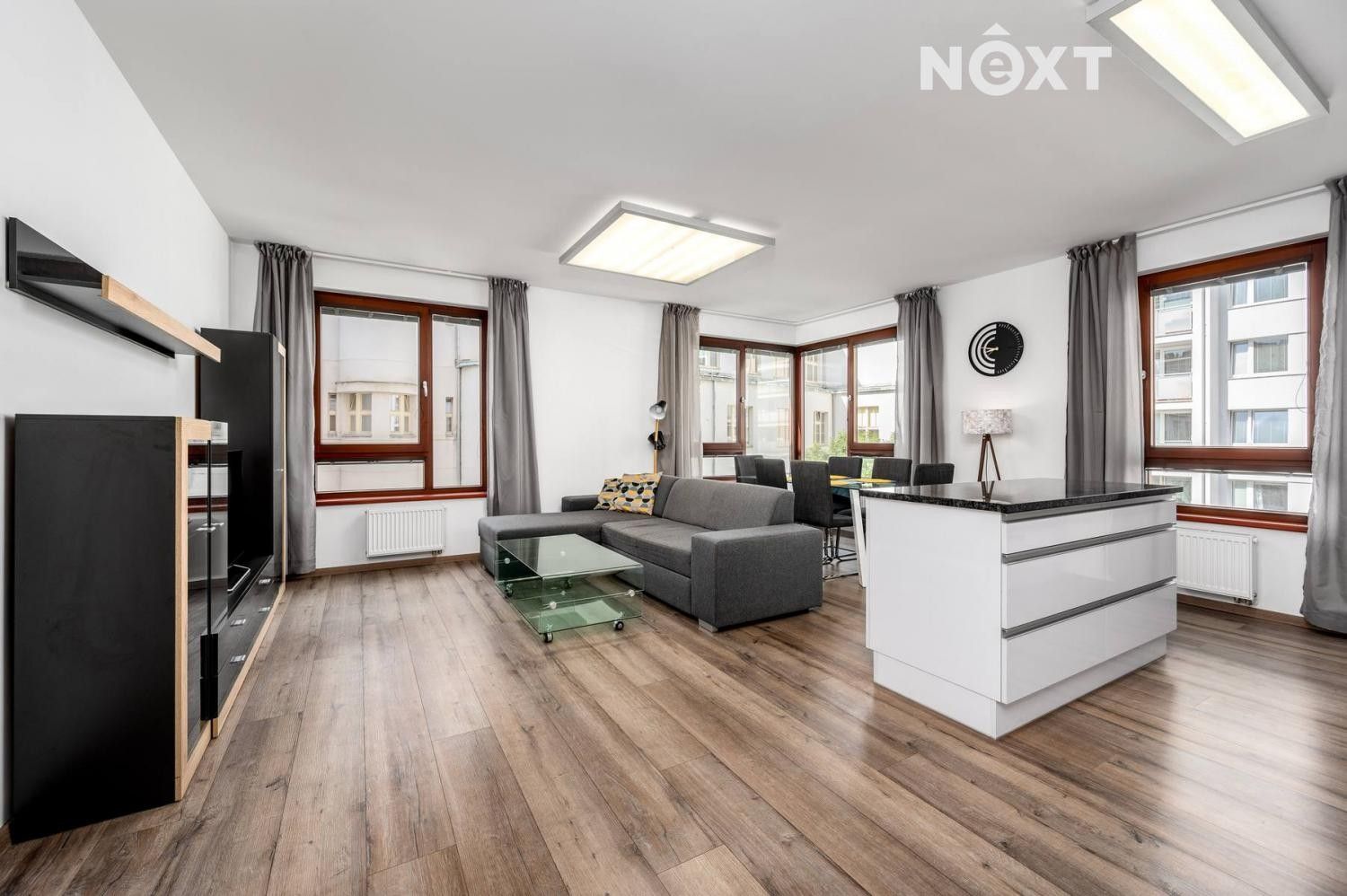 Pronájem byt 3+kk - Baranova, Praha, 85 m²