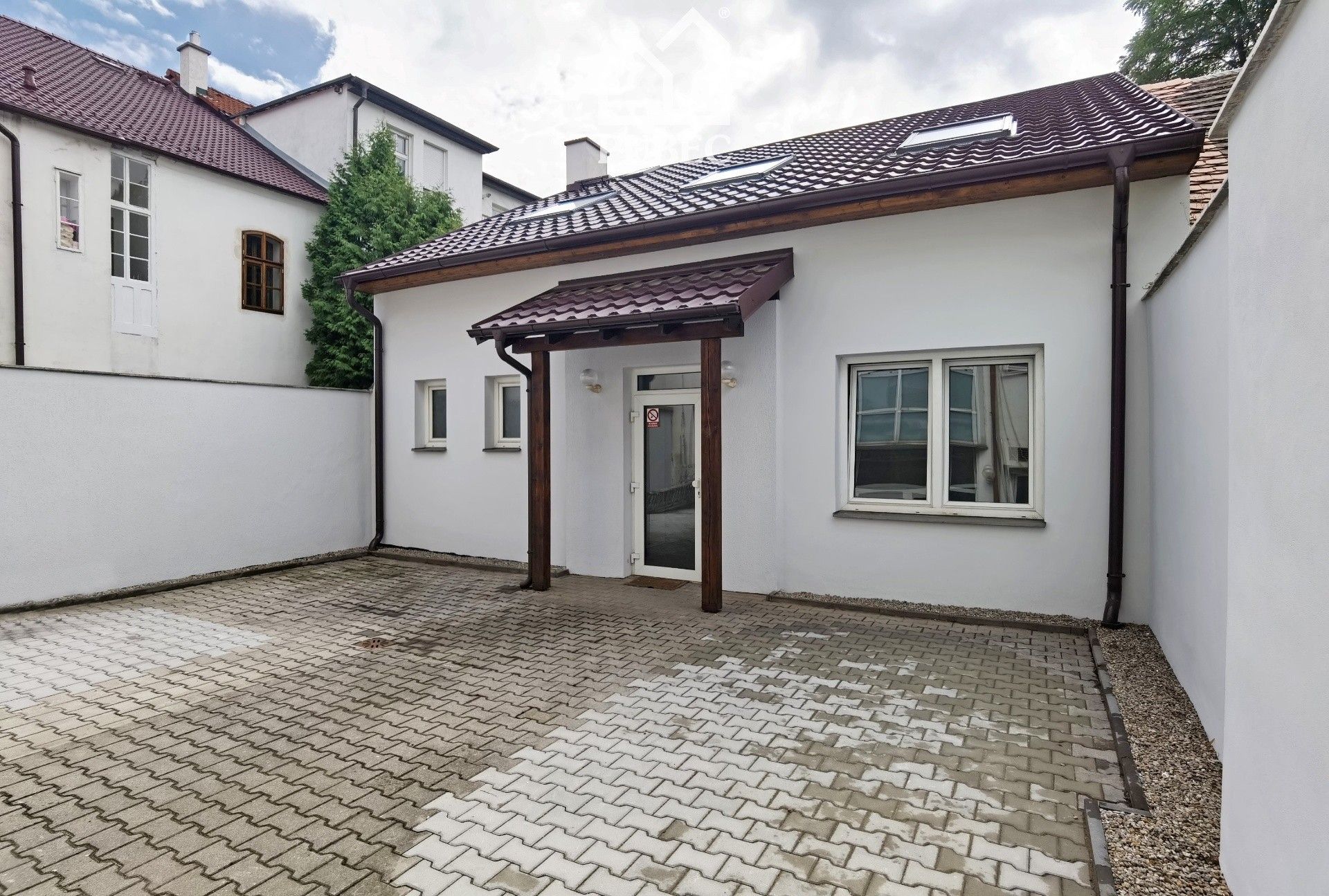 Pronájem kancelář - Švihovská, Plzeň, 80 m²