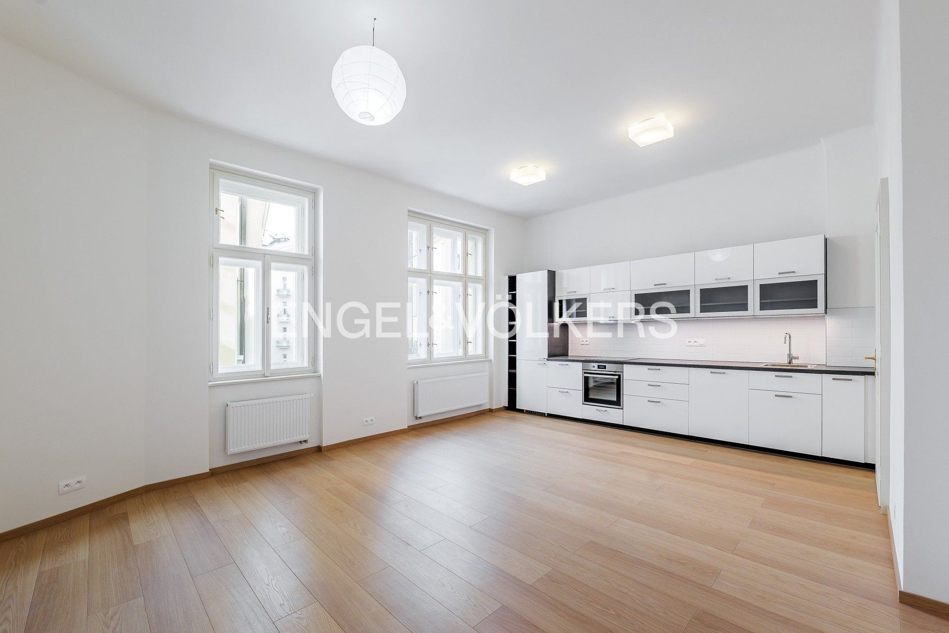 3+kk, Široká, Praha, 99 m²