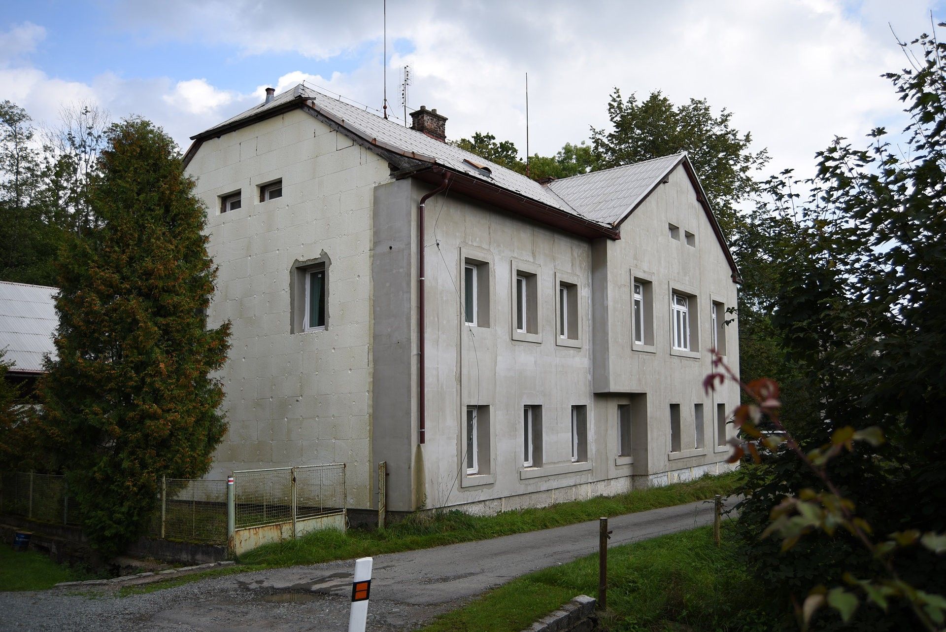 Ubytovací zařízení, Chábory, Podbřezí, 400 m²