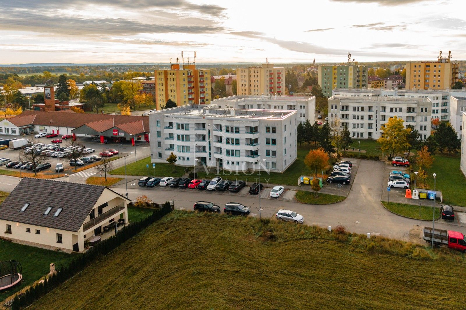 3+kk, Okružní, Třeboň, 86 m²