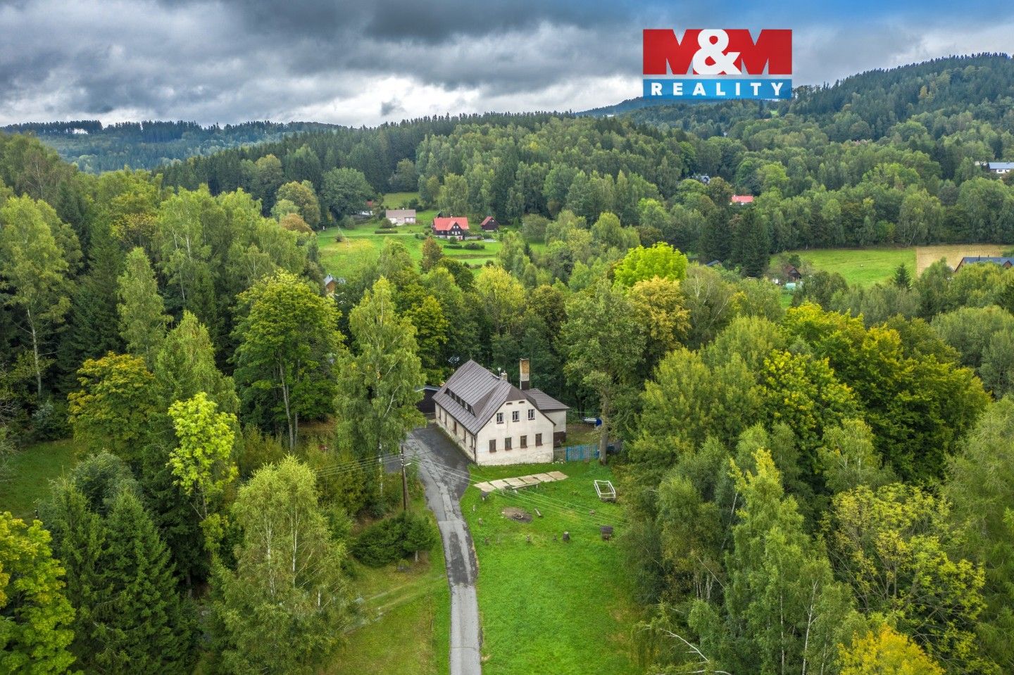 Rodinné domy, Příchovická, Tanvald, 468 m²