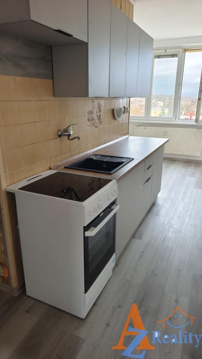 4+1, Studentská, Jirkov, 77 m²