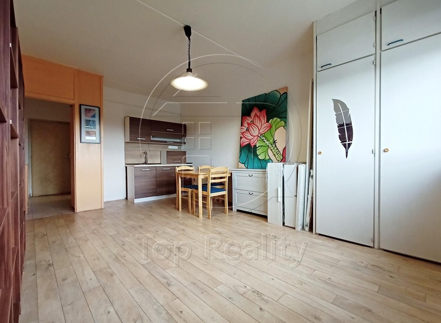 Pronájem byt 1+kk - U Porcelánky, Chodov, 24 m²