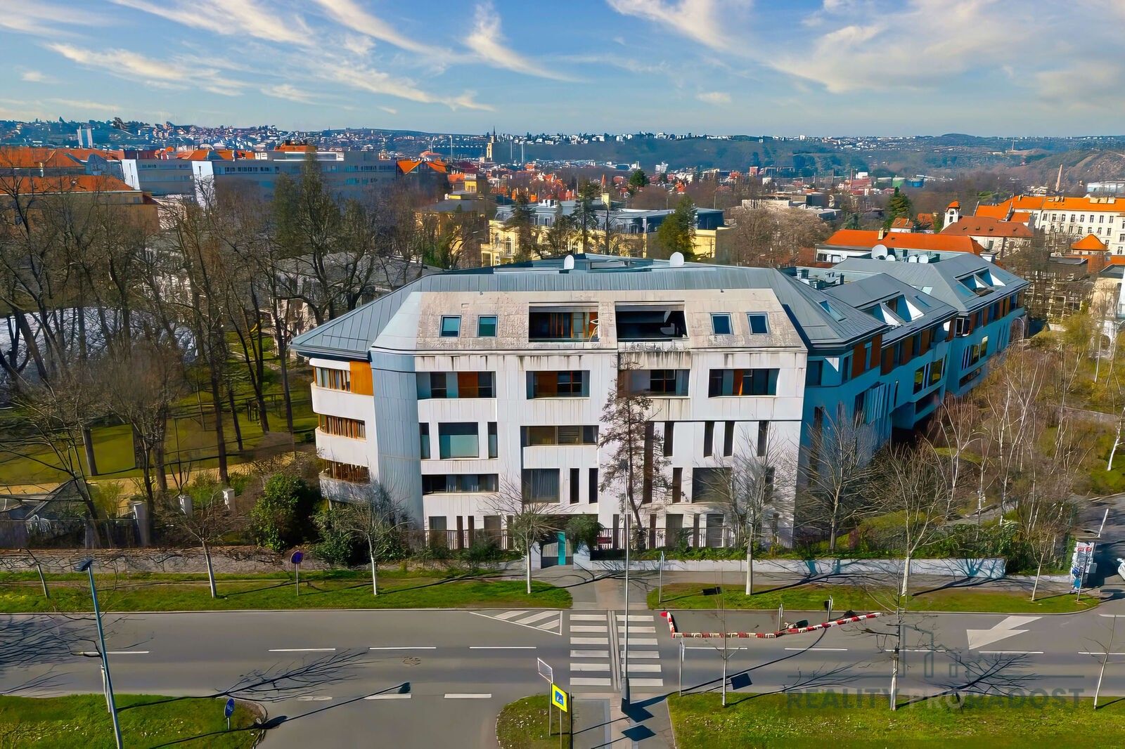 Prodej byt 3+1 - Pod kaštany, Praha, 107 m²