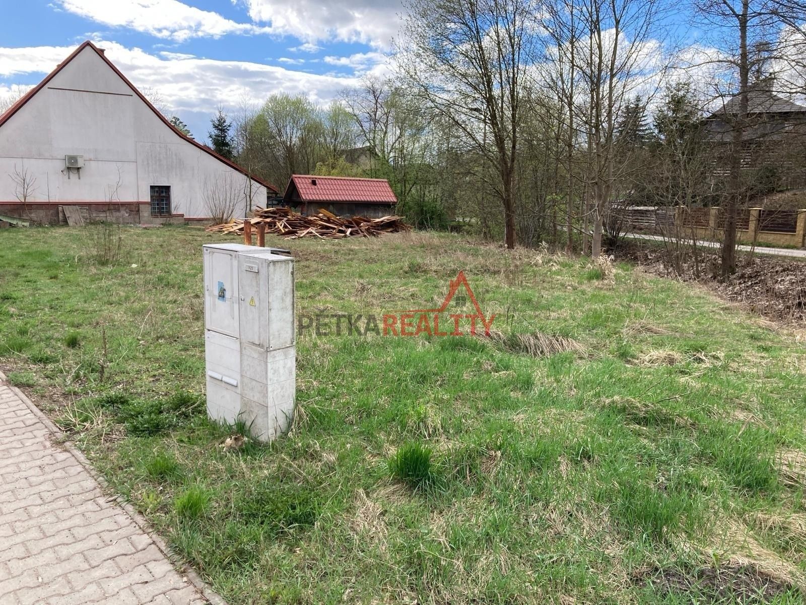 Prodej pozemek pro bydlení - Krkonošská, Nová Paka, 692 m²