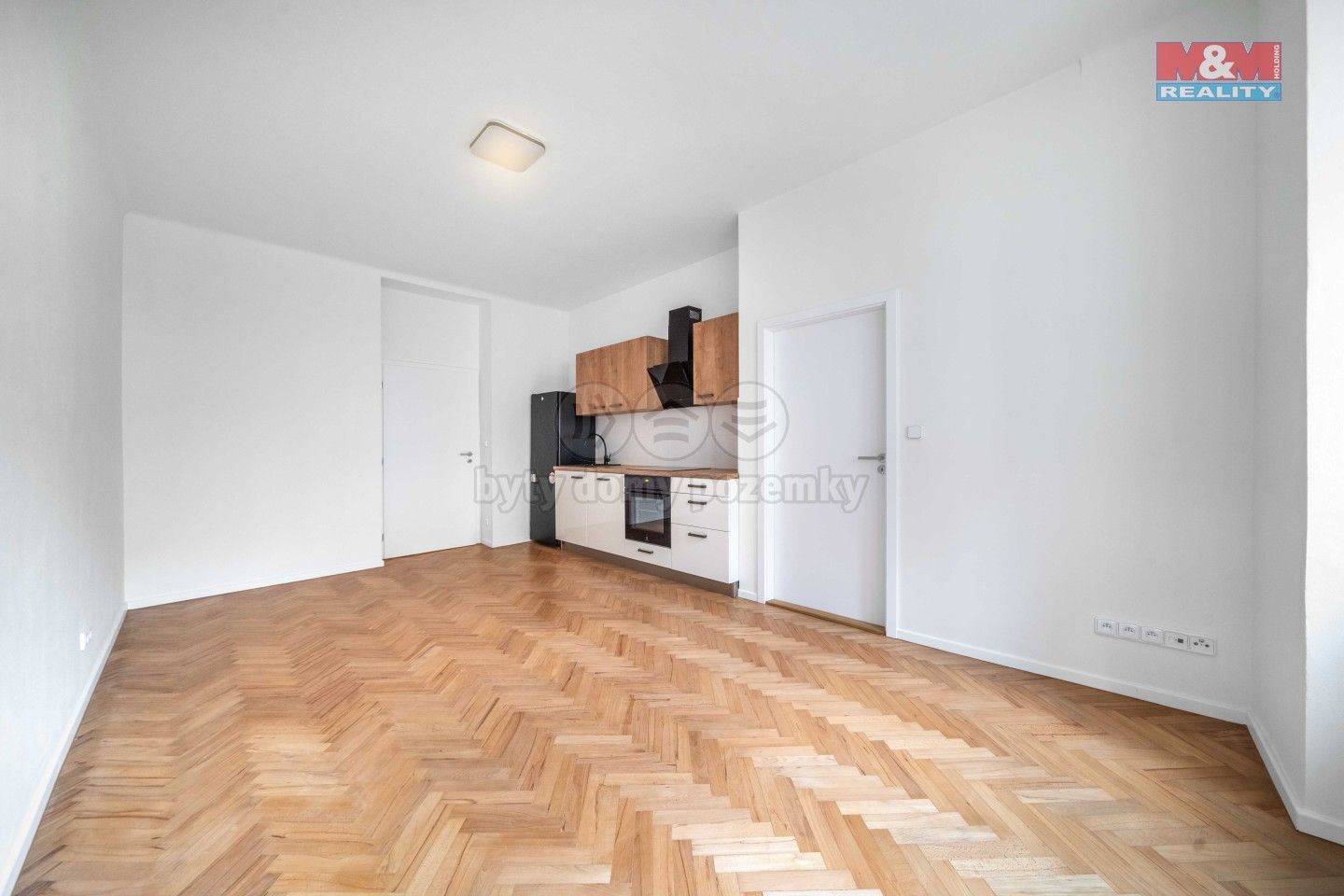 2+kk, Oblouková, Praha, 40 m²