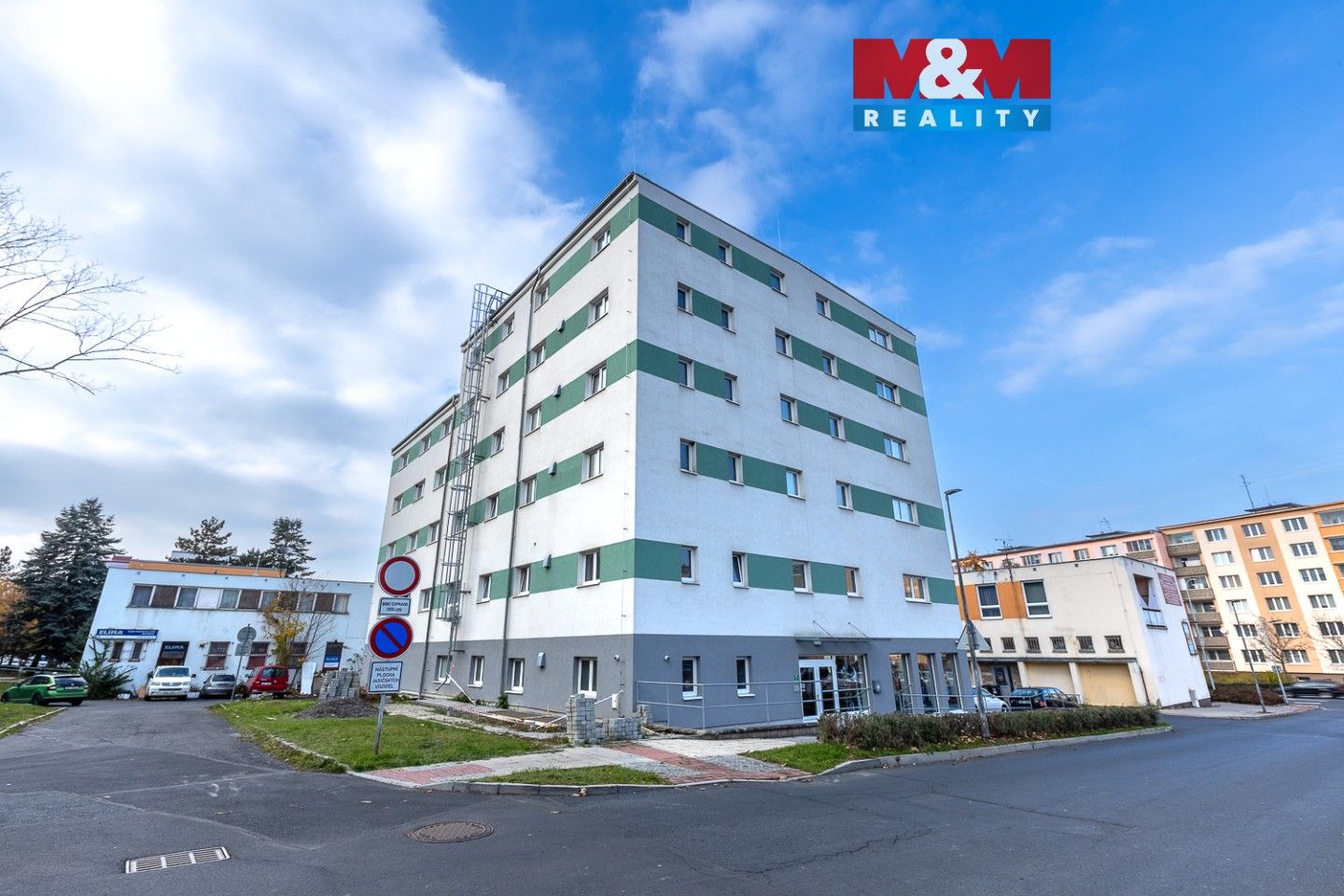 Obchodní prostory, Březinova, Louny, 210 m²