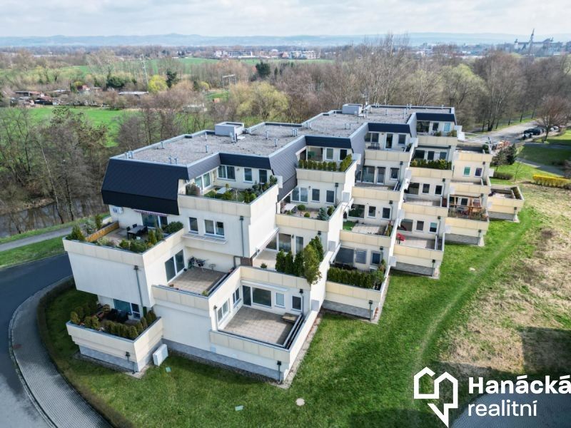 3+kk, Jarmily Glazarové, Olomouc, 83 m²