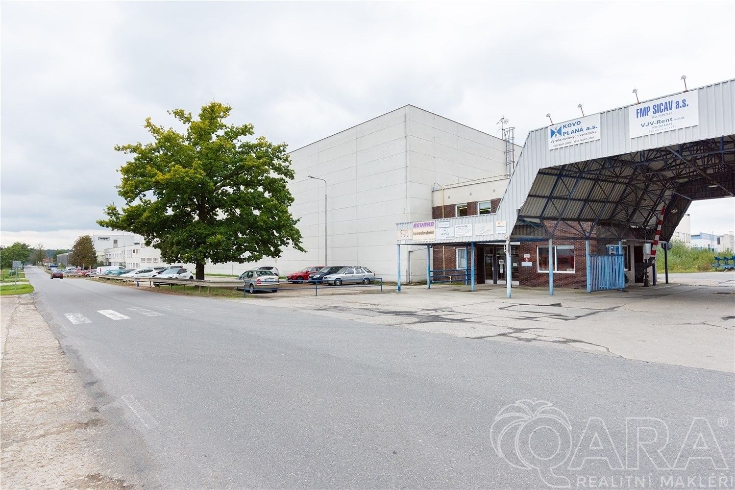 Sklady, Chýnovská, Planá nad Lužnicí, 674 m²