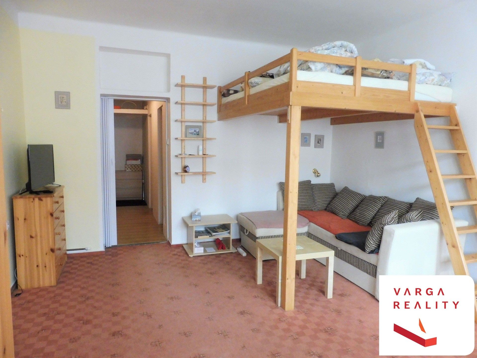 Prodej byt 1+kk - Pod strojírnami, Praha, 36 m²