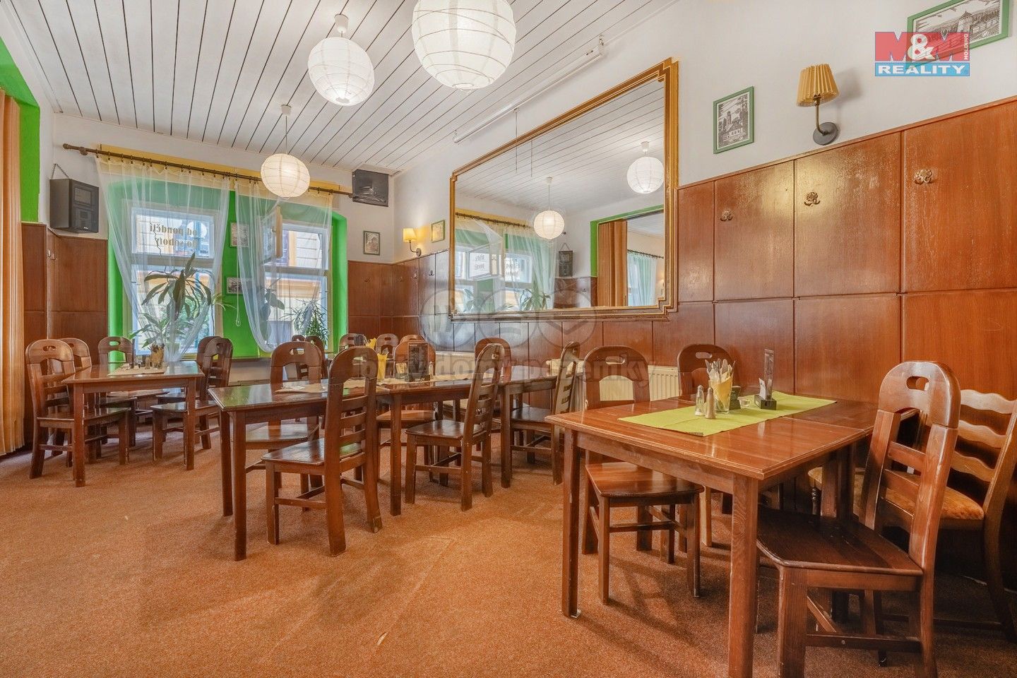 Restaurace, Lidická, Jablonec nad Nisou, 343 m²