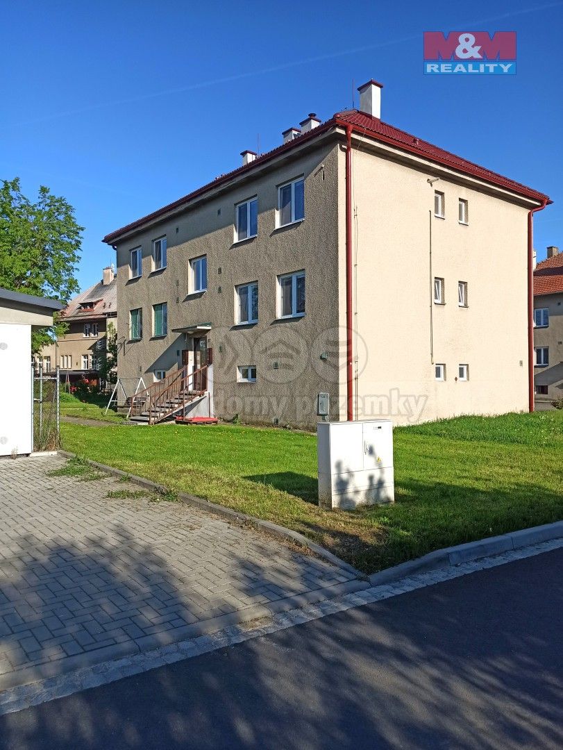 3+1, Lužice, 75 m²