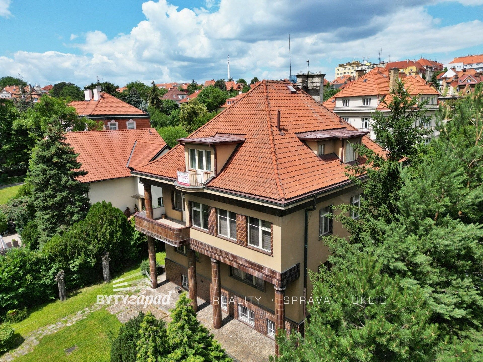 Ostatní, Ruská, Praha, 588 m²