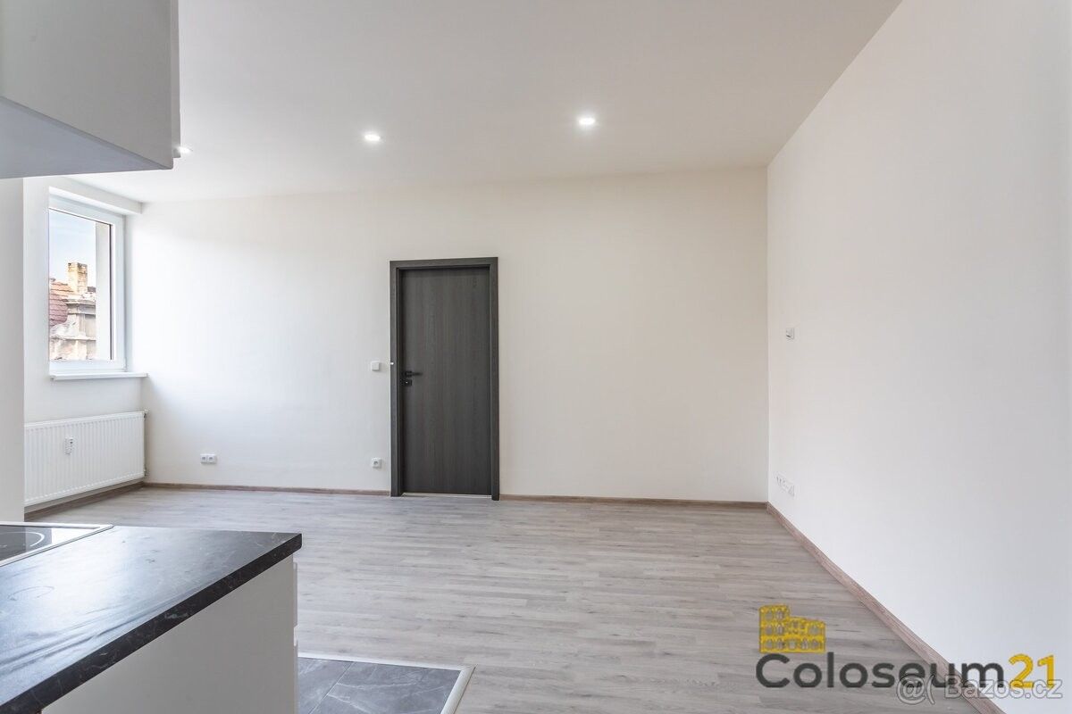 Prodej byt 2+kk - Kladno, 272 01, 43 m²