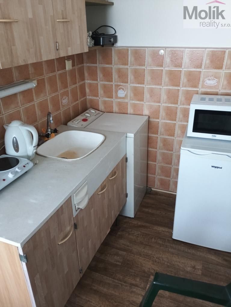 Prodej byt 1+kk - Březenecká, Chomutov, 27 m²