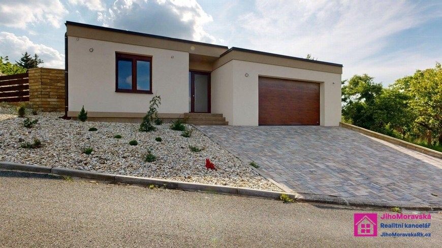 Rodinné domy, Morkůvky, 141 m²