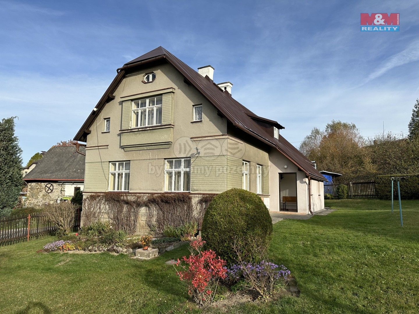 Prodej rodinný dům - Jirkov, Železný Brod, 186 m²