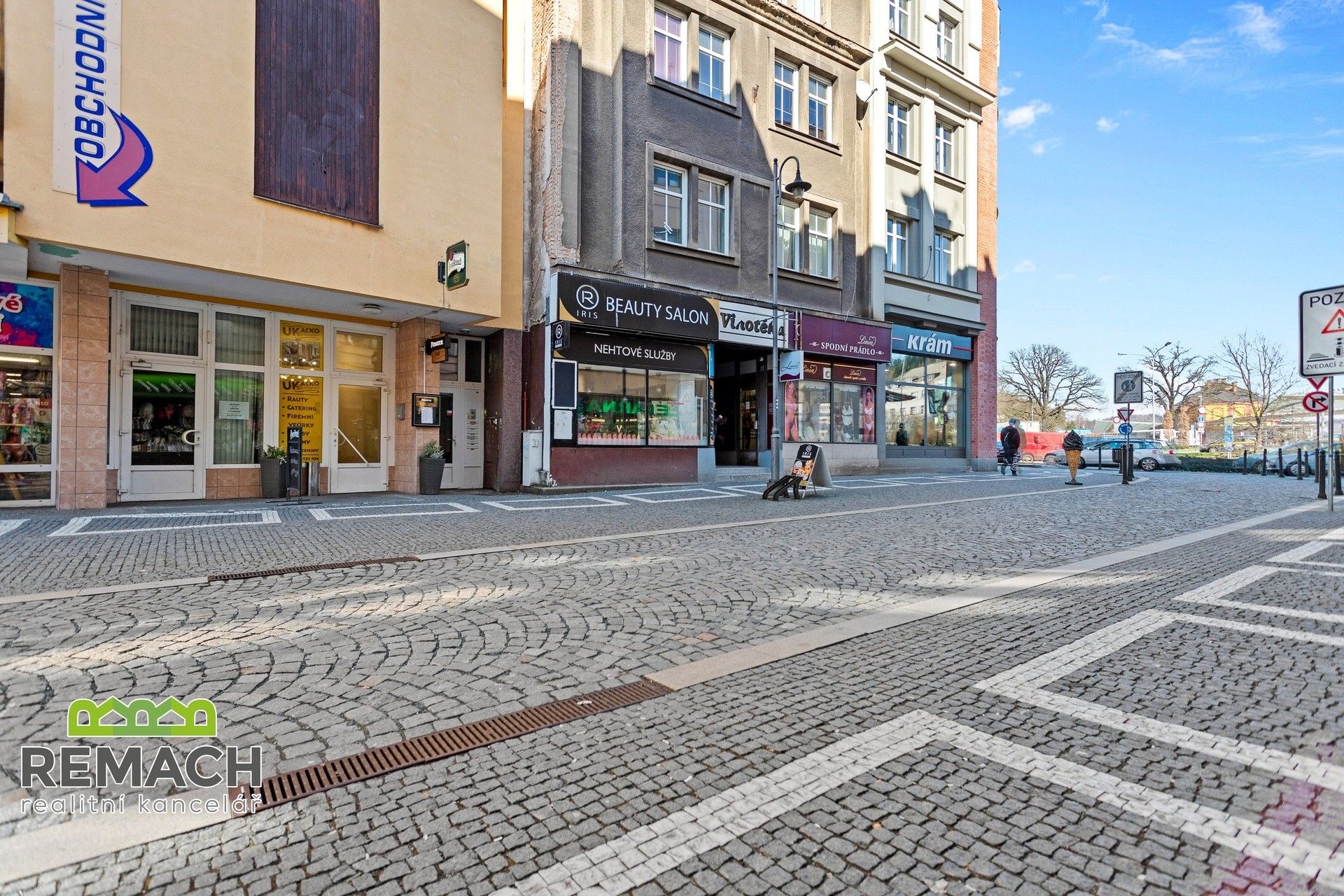 Pronájem obchodní prostory - Kamenice, Náchod, 22 m²