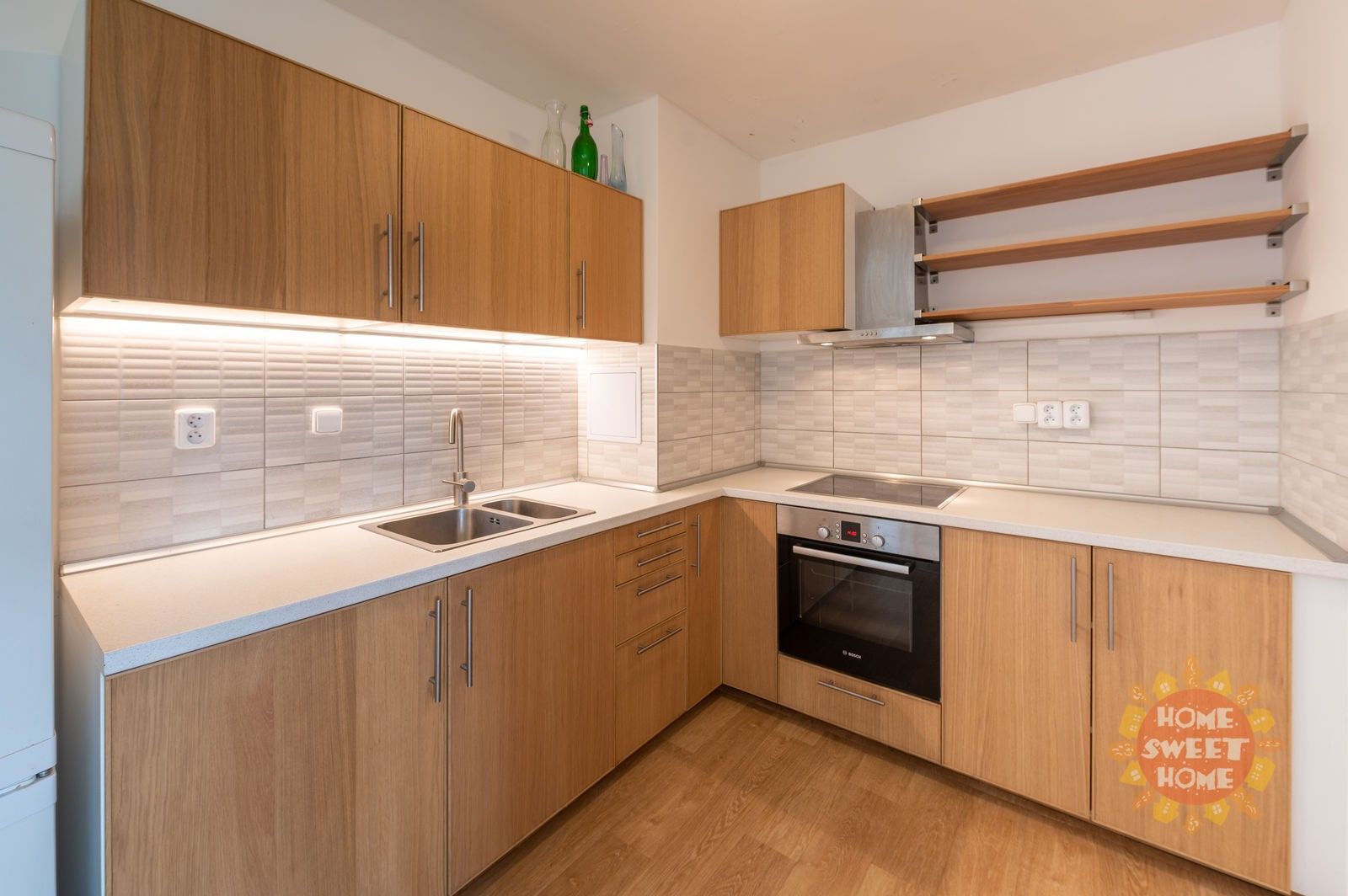 Pronájem byt 2+kk - Augustinova, Praha, 60 m²