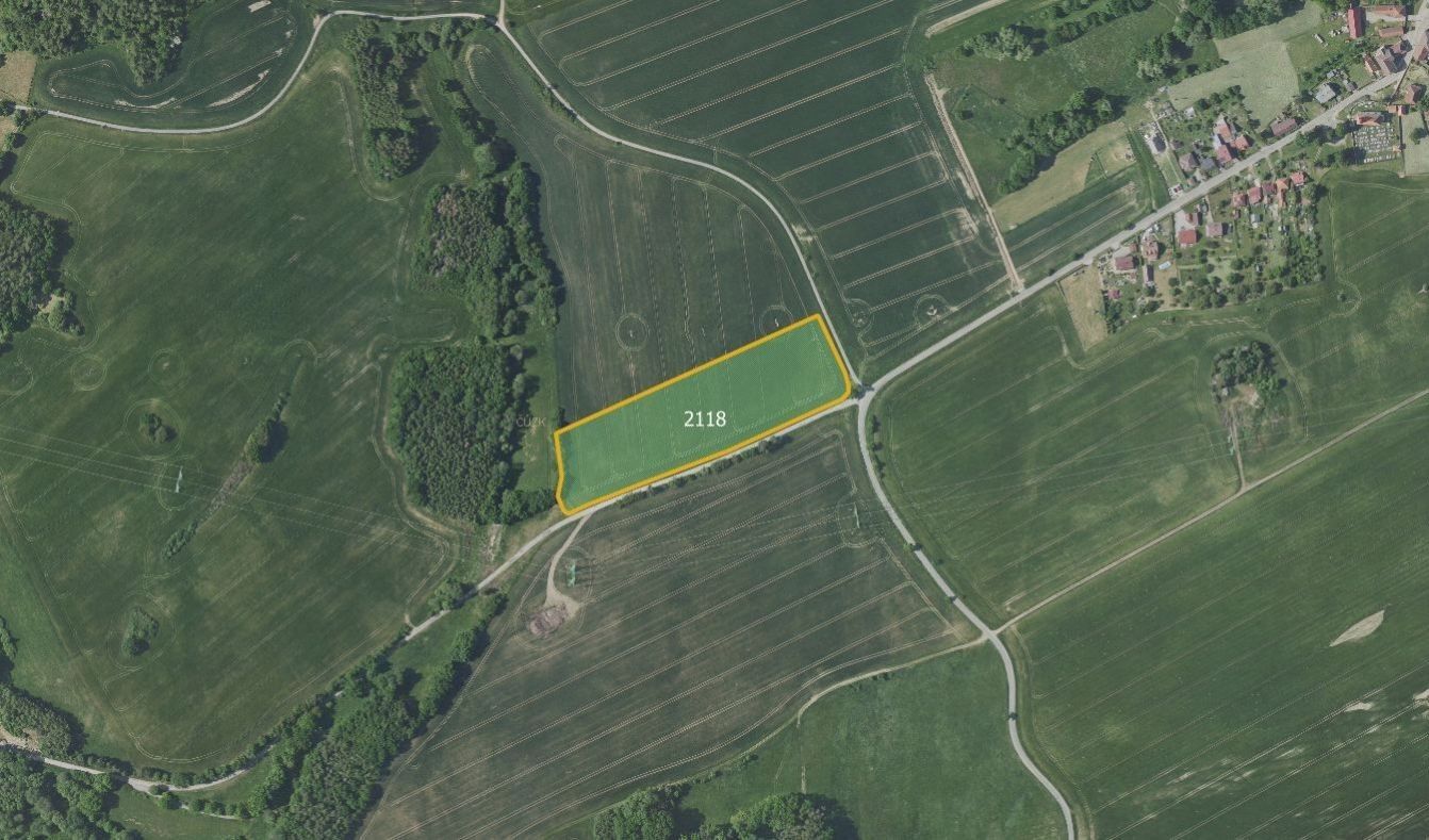 Zemědělské pozemky, Veliš