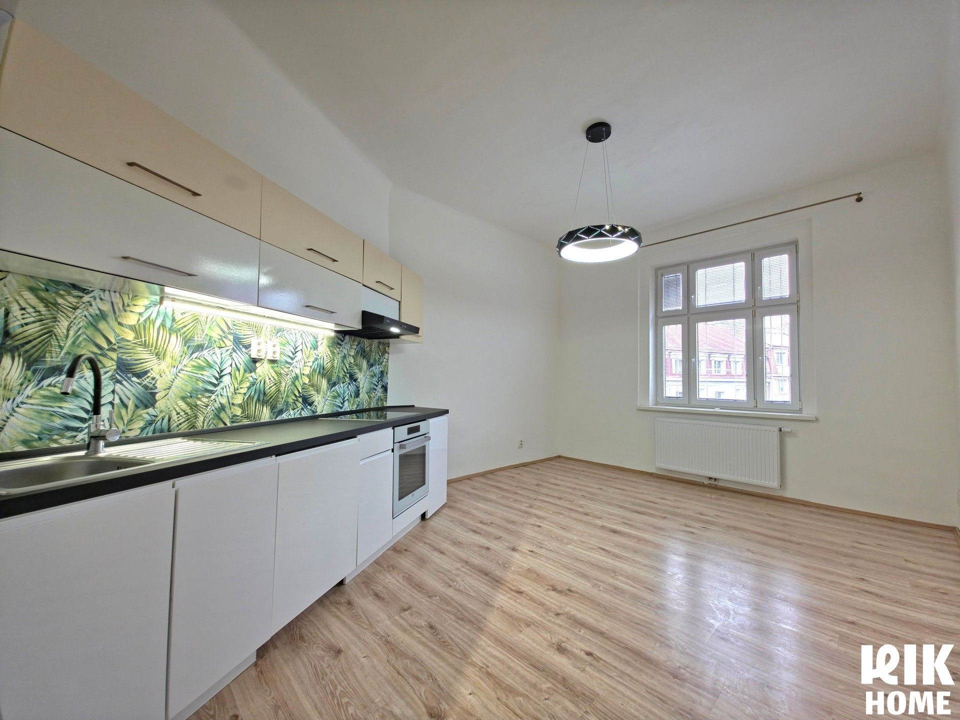 2+kk, Kloboučnická, Praha, 50 m²