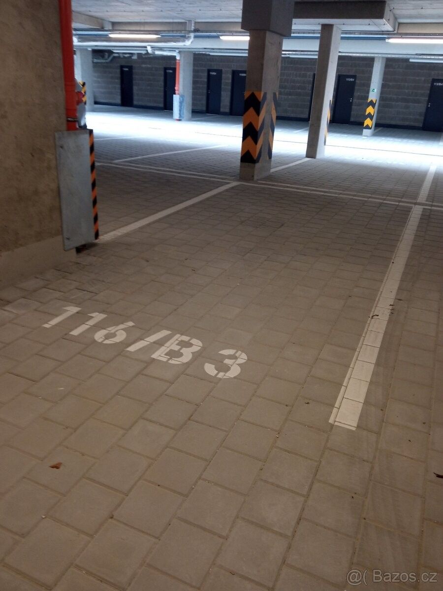 Garáže, Praha, 110 00