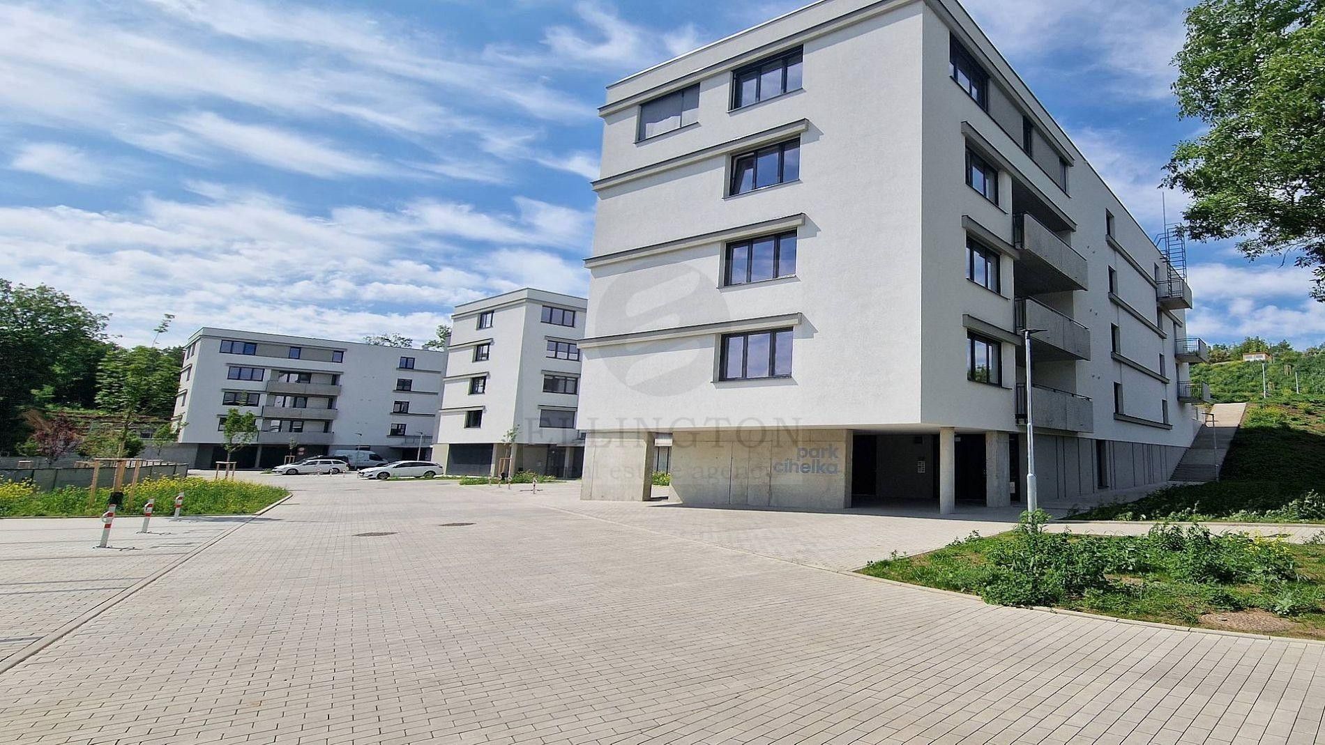 2+kk, Pod Hliníkem,Libčice nad Vltavou, 55 m²