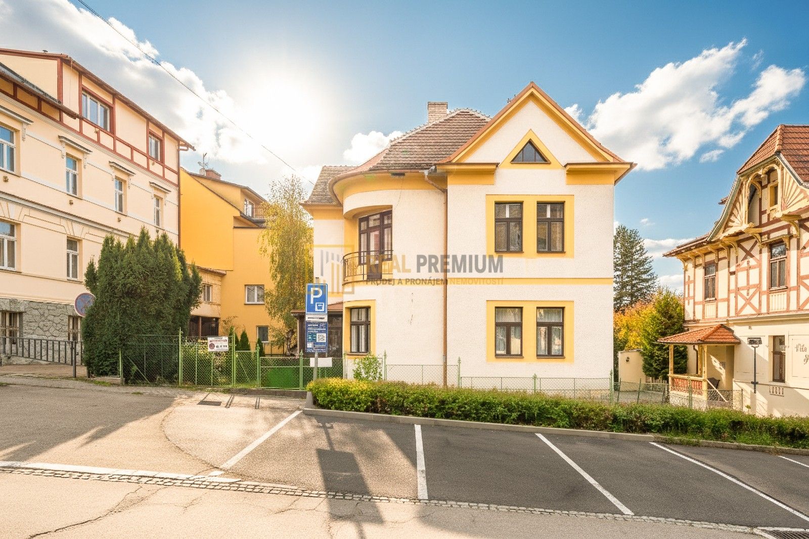 Vily, U Šťávnice, Luhačovice, 140 m²