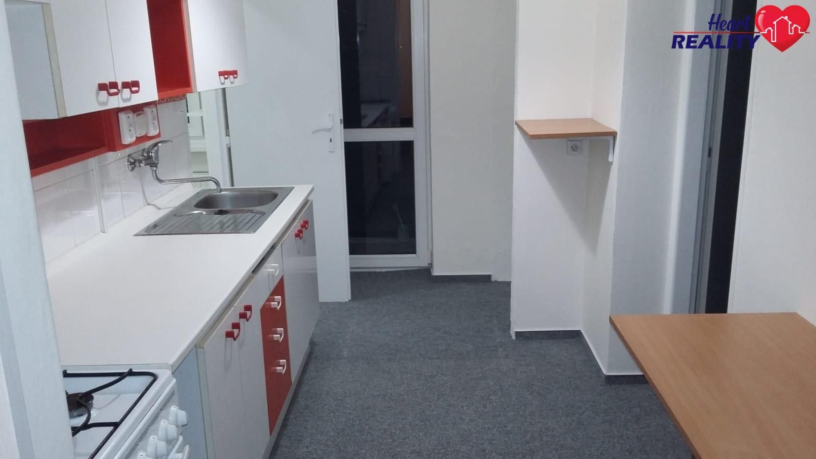 Pronájem byt 2+1 - Solná, Opava, 43 m²