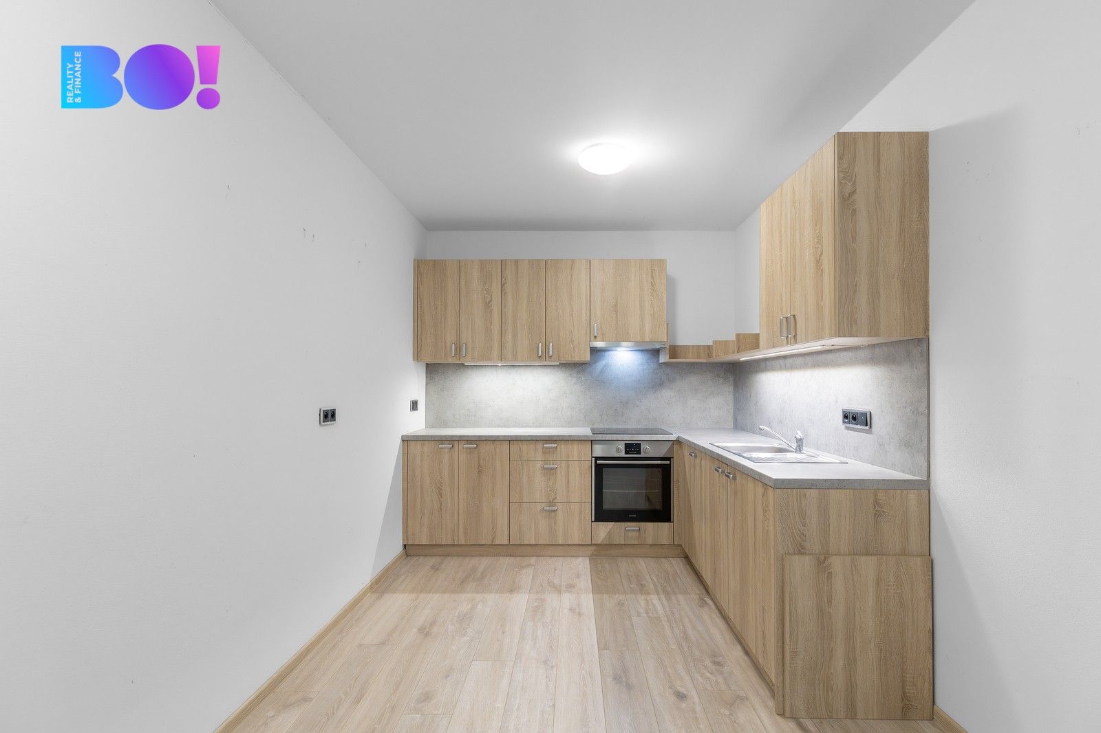 2+kk, Komorní Lhotka, 65 m²