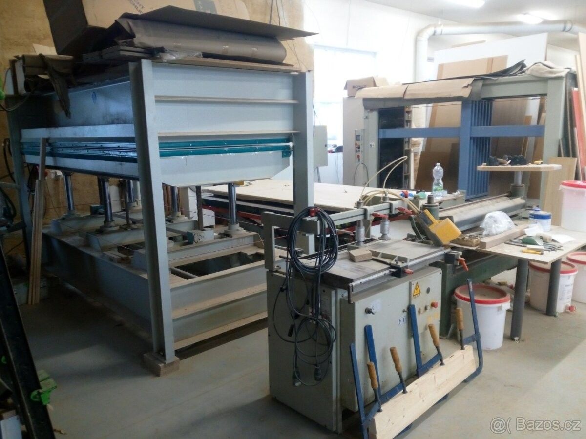 Sklady, Nýřany, 330 23