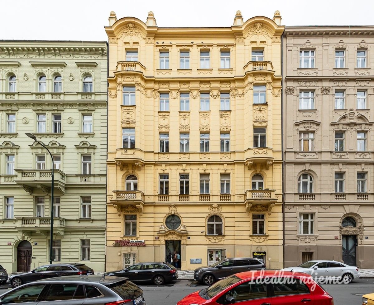 1+1, Trojanova, Praha, 34 m²