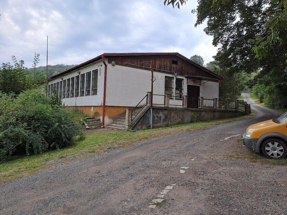 Sklady, Velké Březno, 403 23, 449 m²