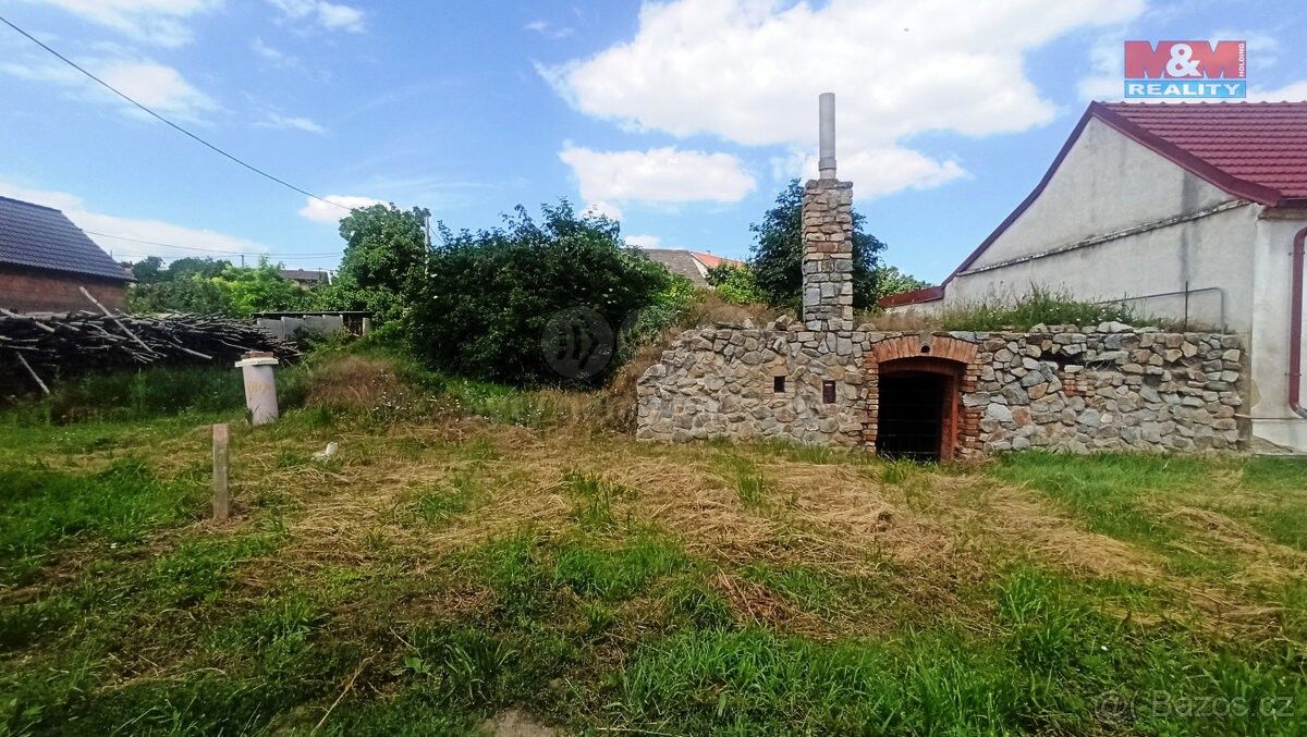 Prodej pozemek - Břežany u Znojma, 671 65, 429 m²