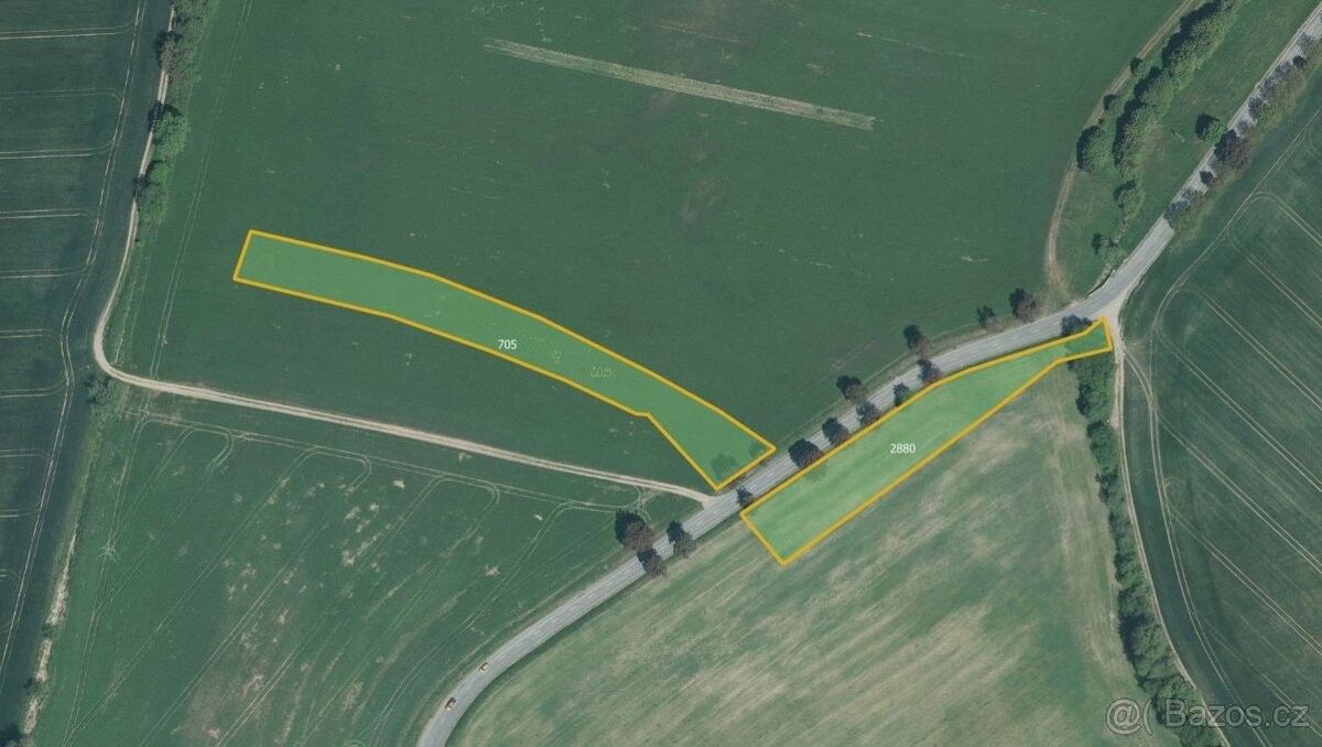 Pozemky pro bydlení, Roštín, 768 03