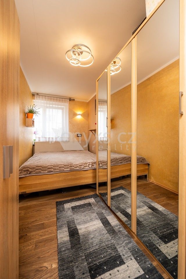 2+kk, Pod strojírnami, Praha, 32 m²