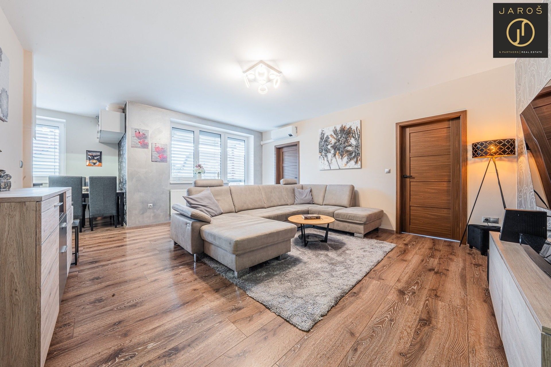 3+kk, Oranžová, Chrášťany, 67 m²