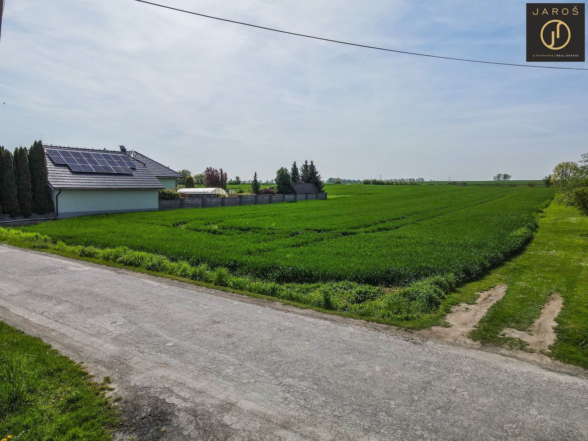 Prodej pozemek pro bydlení - Kmetiněves