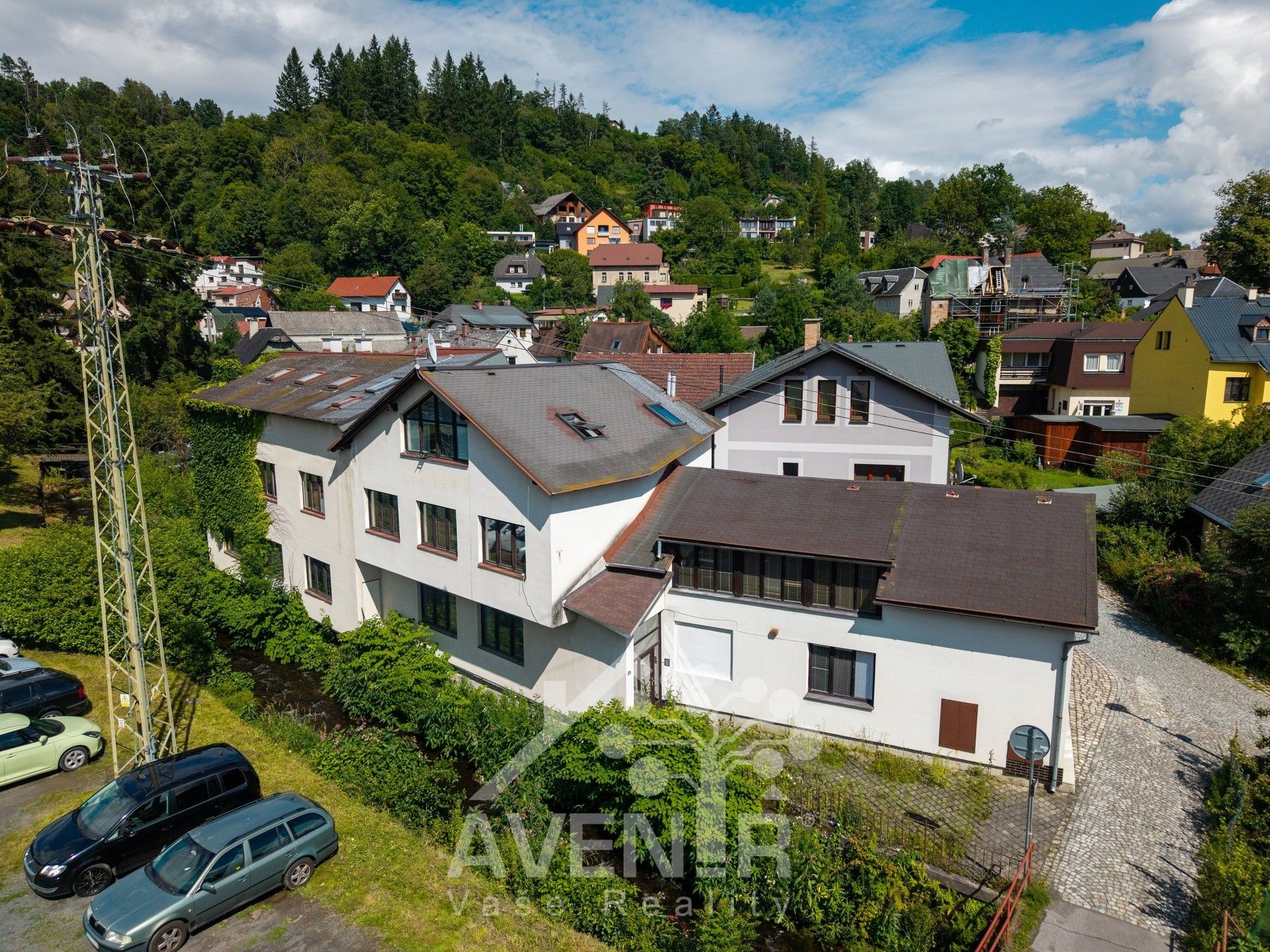 Rodinné domy, Jirchářská, Železný Brod, 399 m²