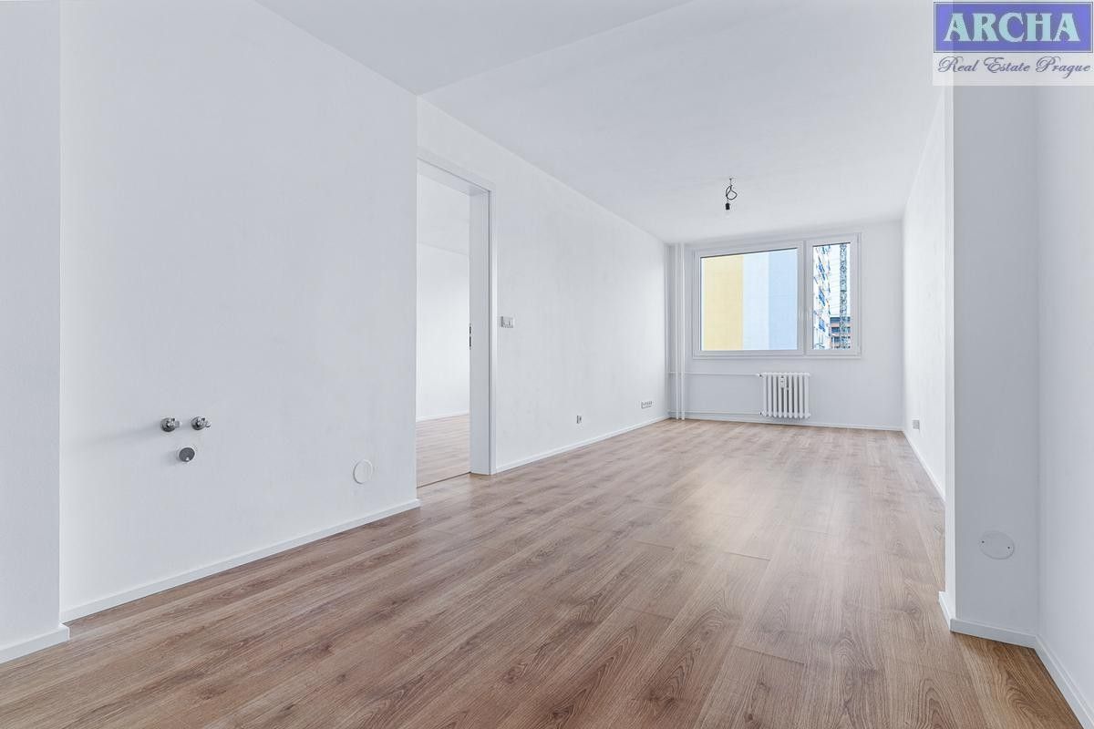 Prodej byt 2+kk - Starochodovská, Praha, 48 m²