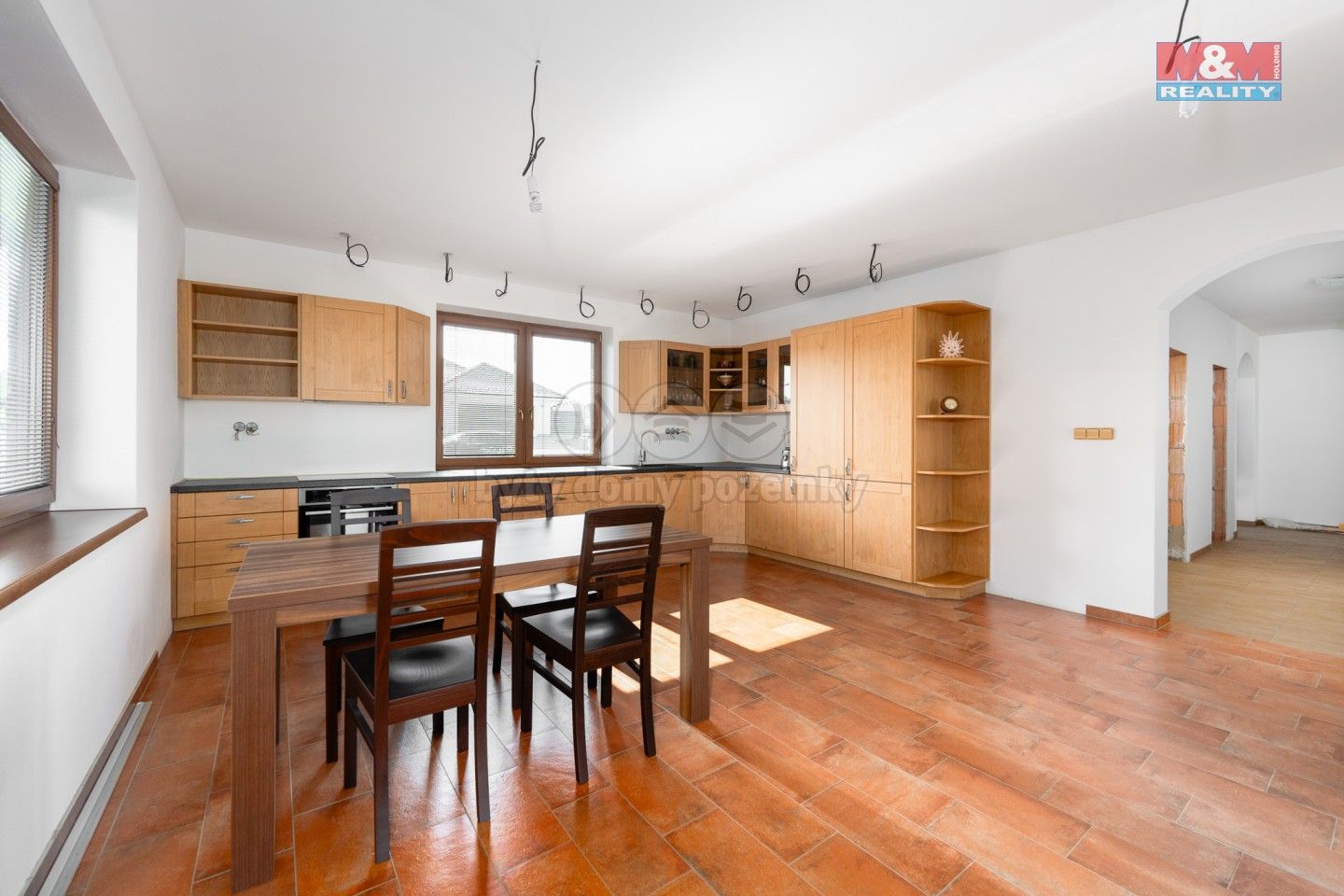 Prodej rodinný dům - Bánov, 258 m²