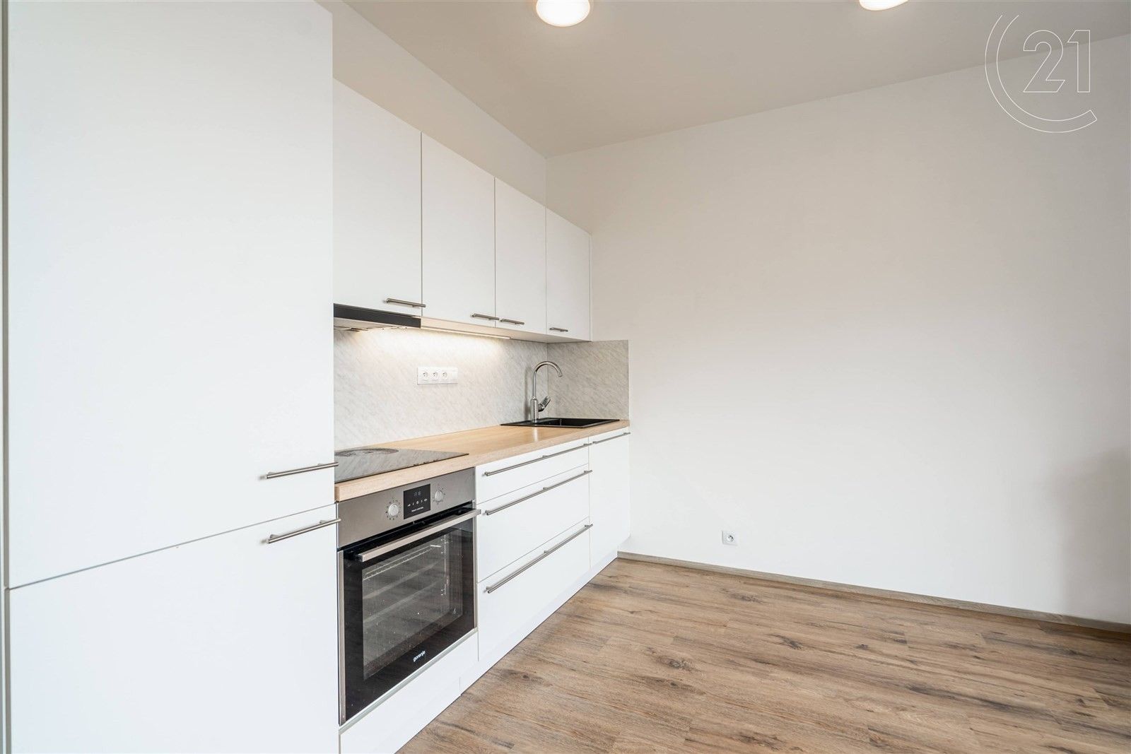 1+kk, Bolevecká, Praha, 30 m²