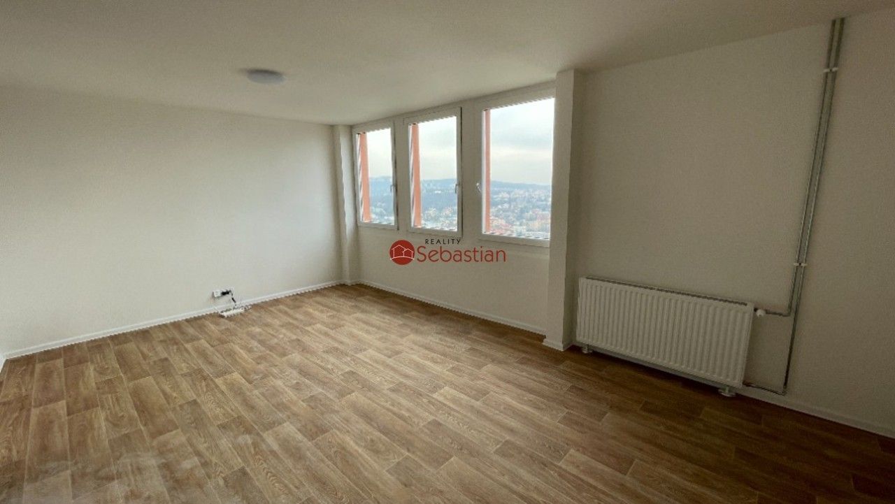 Pronájem byt 1+1 - Antonína Sochora, Teplice, 37 m²