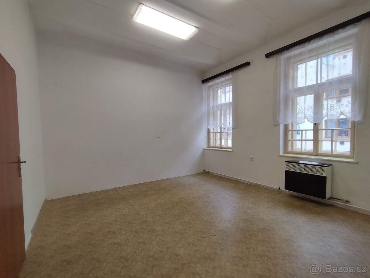 Pronájem obchodní prostory - Nová Paka, 509 01, 35 m²