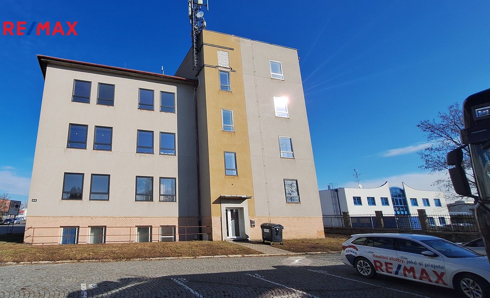 Pronájem obchodní prostory - Tovární, Vyškov, 1 400 m²