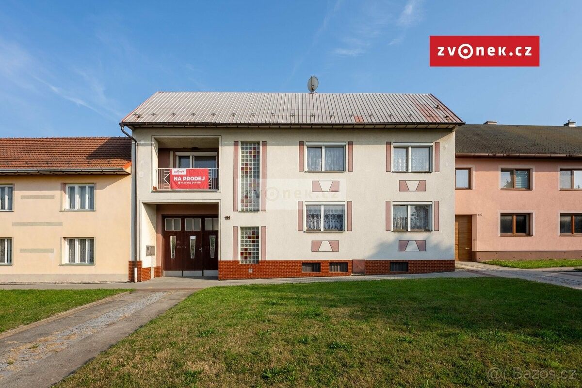 Prodej dům - Morkovice-Slížany, 768 33, 1 601 m²