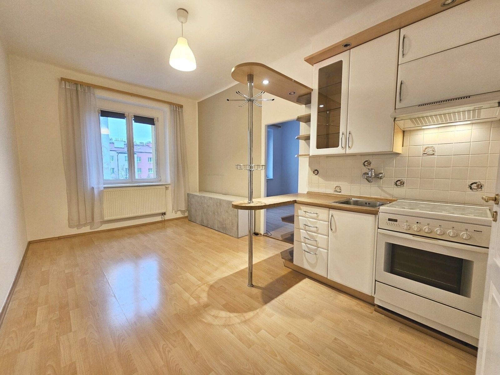 2+kk, K Moravině, Praha, 41 m²