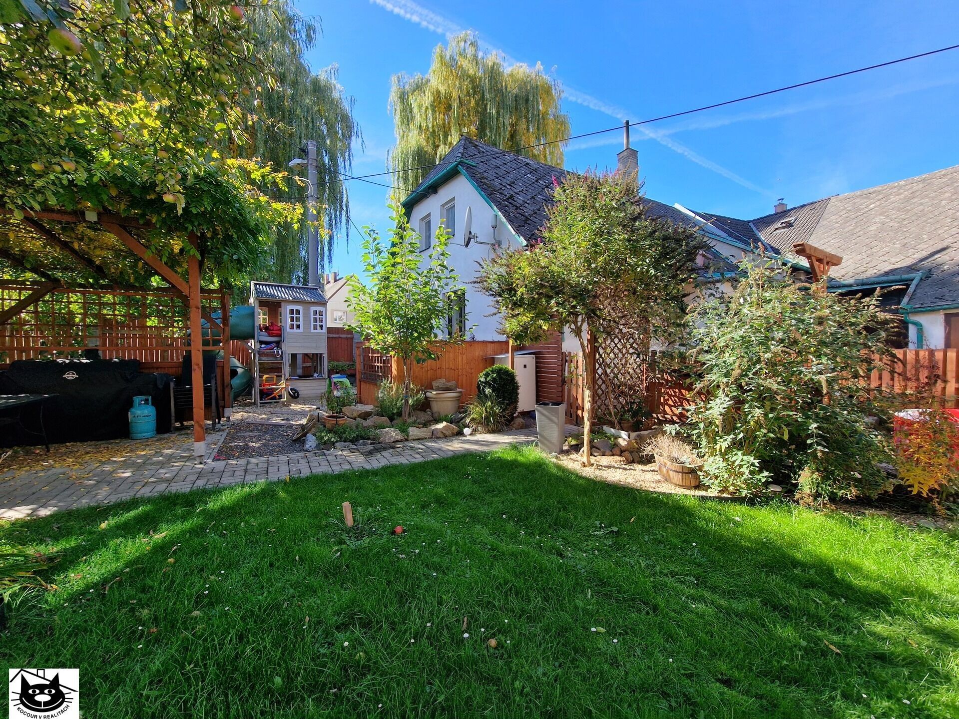 Rodinné domy, Podmlýnská, Rožmitál pod Třemšínem, 168 m²