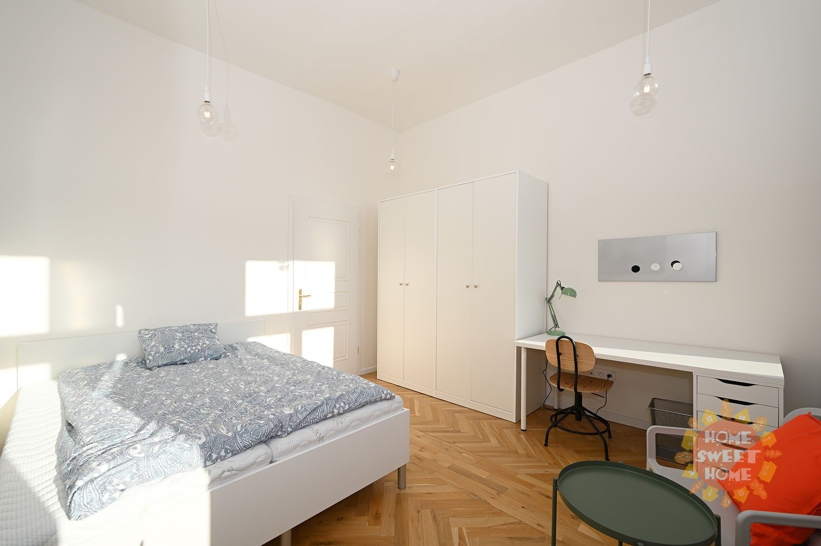 Byty, náměstí Kinských, Praha, 15 m²